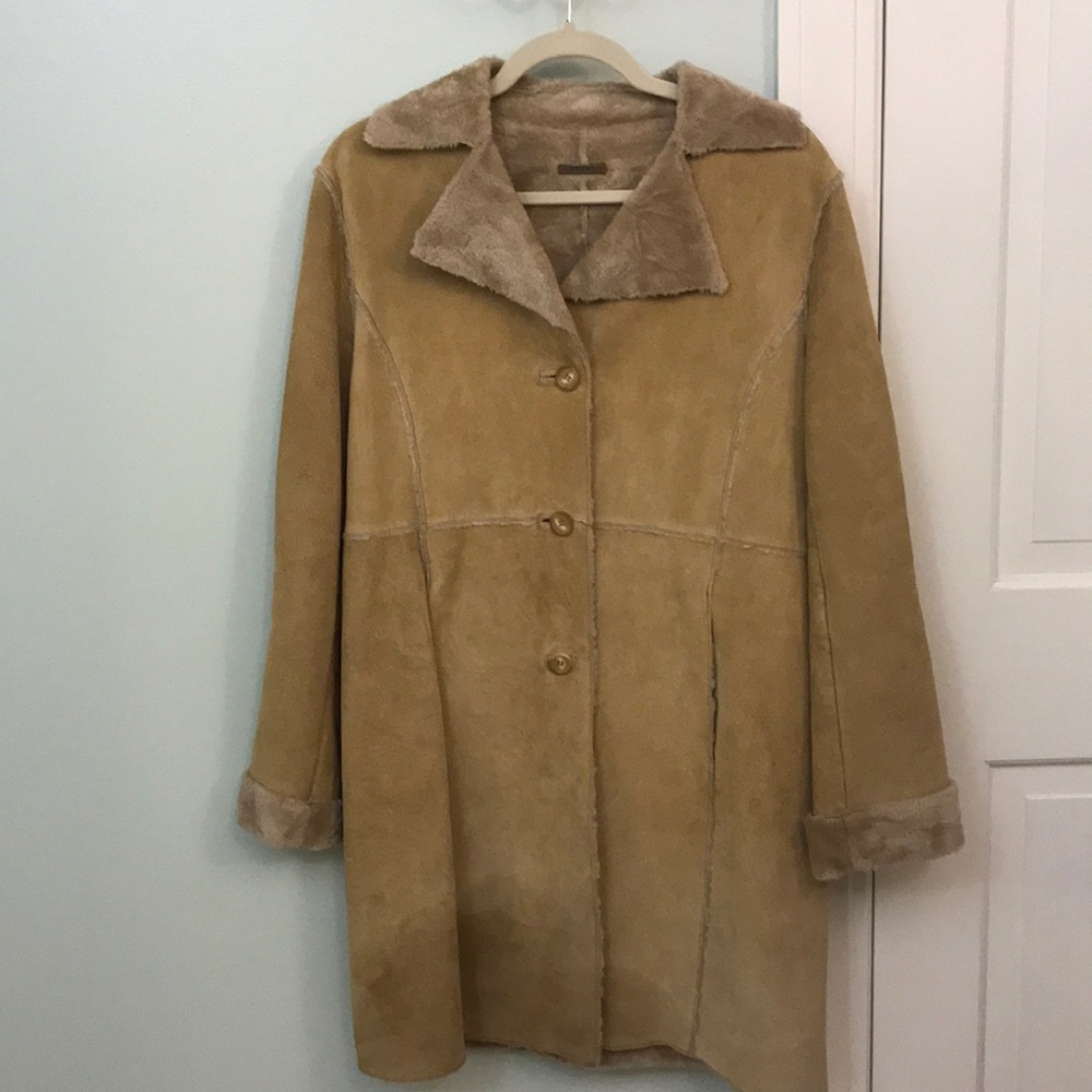 Guess leather coat with fake fur lining